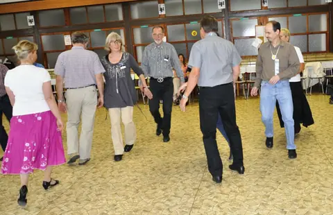 24.Netradicny majovy special dance – fotografie 8