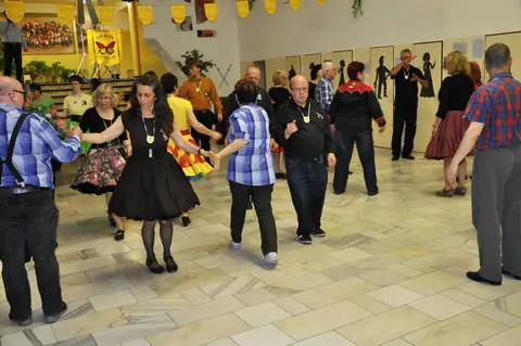 24.Netradicny majovy special dance – fotografie 32