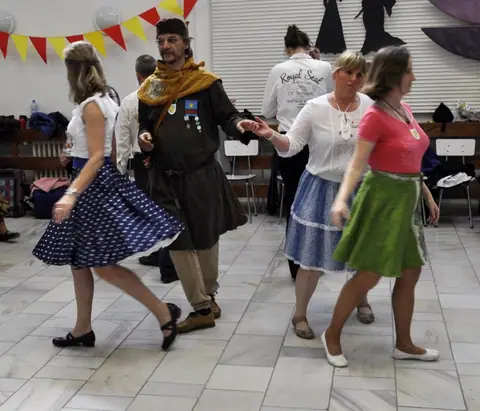 24.Netradicny majovy special dance – fotografie 71