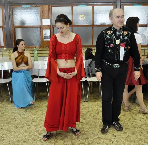 24.Netradicny majovy special dance – fotografie 101