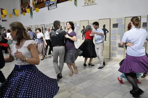 24.Netradicny majovy special dance – fotografie 108