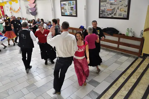 24.Netradicny majovy special dance – fotografie 116