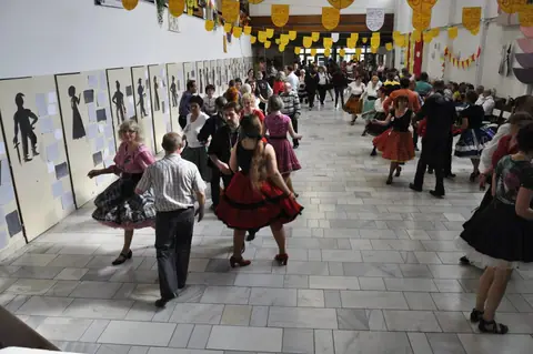 24.Netradicny majovy special dance – fotografie 117