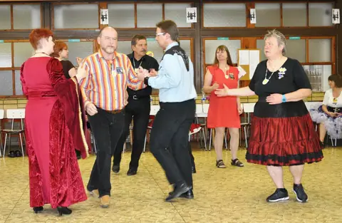 24.Netradicny majovy special dance – fotografie 119