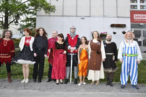24.Netradicny majovy special dance – fotografie 131