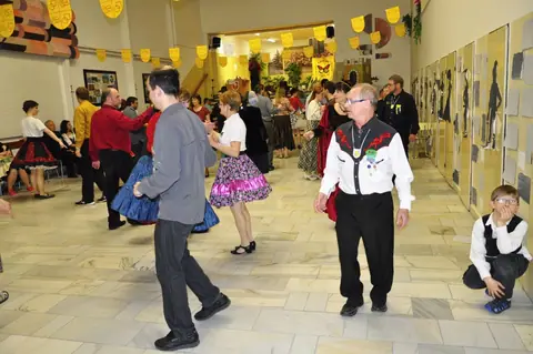 24.Netradicny majovy special dance – fotografie 250