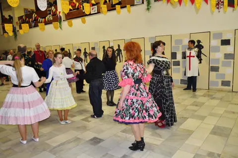 24.Netradicny majovy special dance – fotografie 258