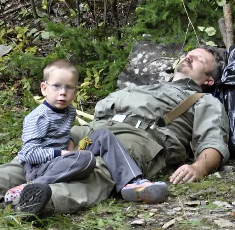 29.Výroční oheň T.O.Kapka – fotografie 10