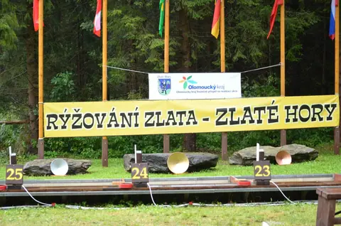 Mistrovství ČR a SR v rýžování zlata Zlaté Hory 2016 – fotografie 114