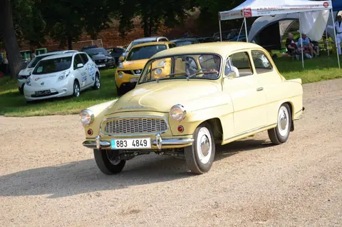 Oldtimer festival Slavkov u Brna 2016 – fotografie 12
