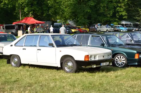 Oldtimer festival Slavkov u Brna 2016 – fotografie 15