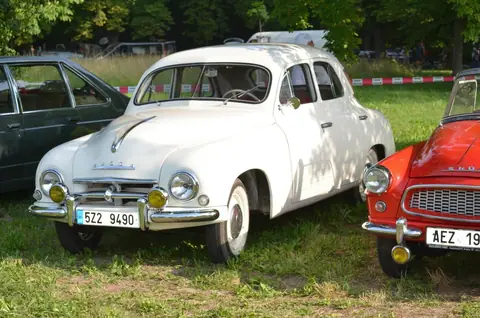 Oldtimer festival Slavkov u Brna 2016 – fotografie 18