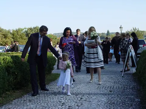 Svatba na zámečku – fotografie 28